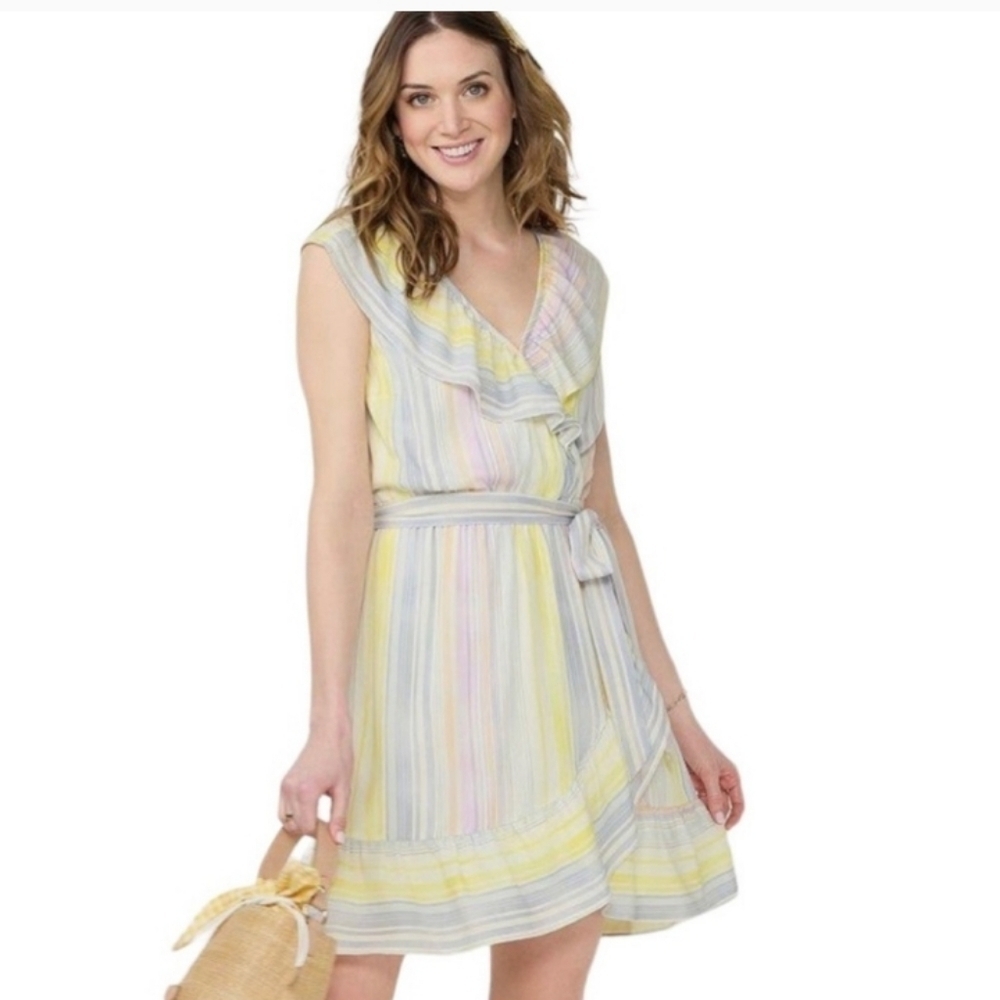 LC Lauren Conrad Ruffle Wrap, belted, pastels, Dress size M, lined